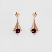 Load image into Gallery viewer, The Author™ 14K Gold Garnet Earrings
